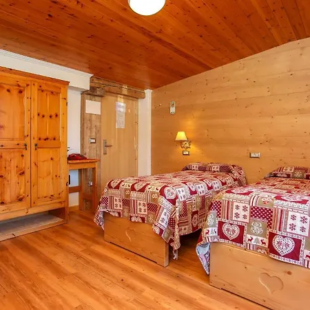 Adele Отель 3*