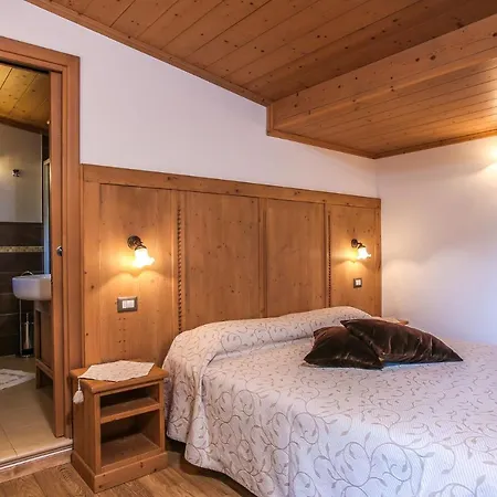Hotel Adele 3*