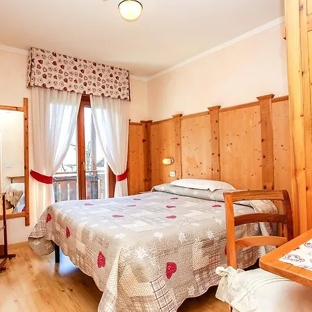 Hotel Adele 3*