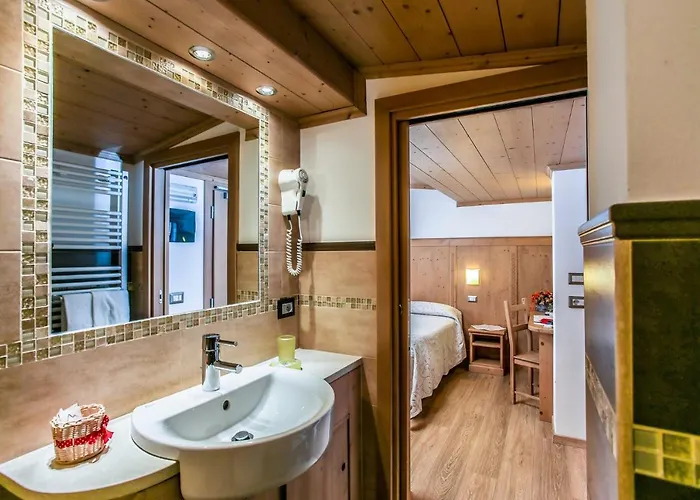 Adele Szálloda Bormio